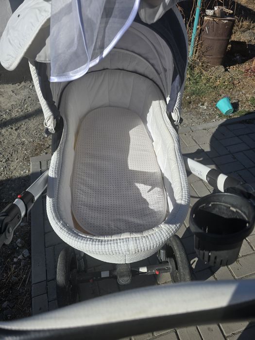 Продам коляску ADAMEX.