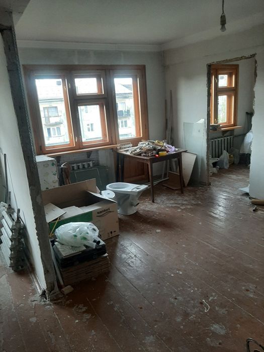 Продам 2х Амре Кашаубаева 5(хрущ.)!