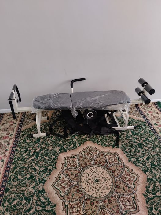 Продам инверсионный стол.