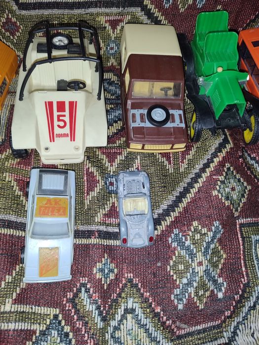 Машинки Советского периода Смотрите 4 фото Читайте описании