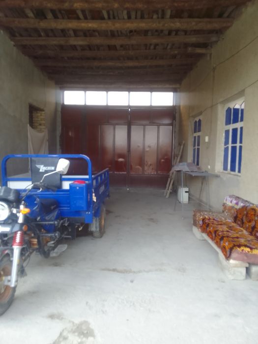 Uy sotiladi ģijduvon tuman sharq mahalla kabobi kócha