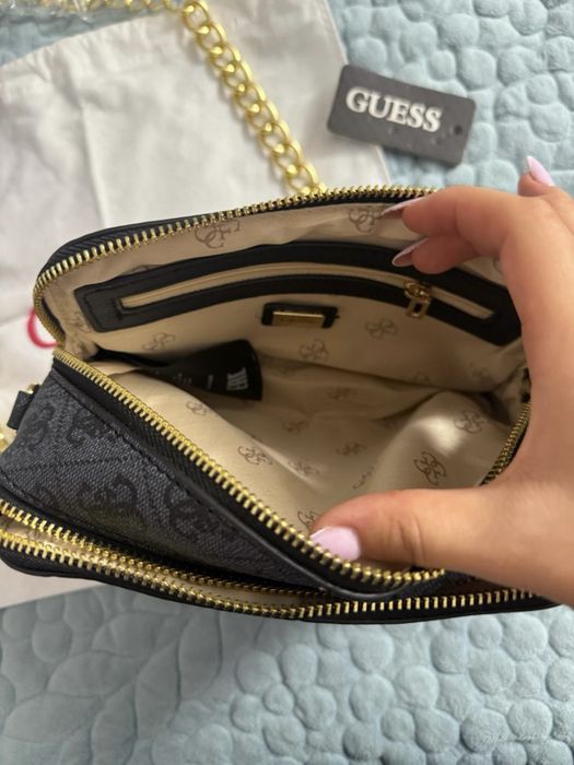 Сумка Guess с пыльником