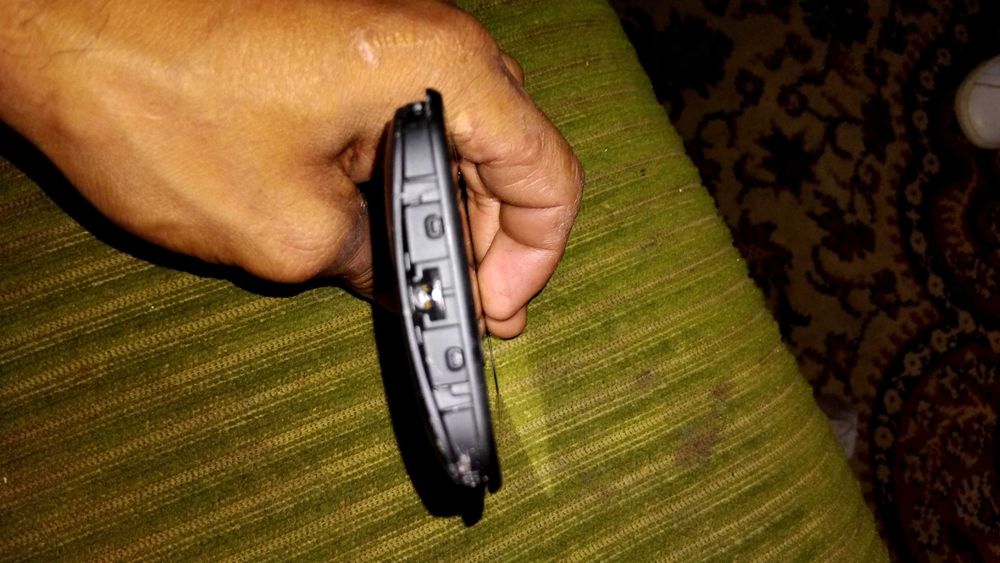 Motorola XT1524 zapazen