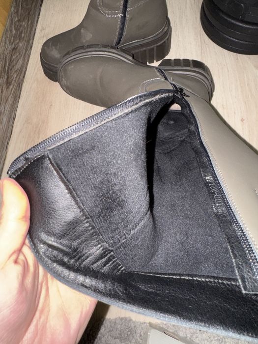 Зимние женские сапоги