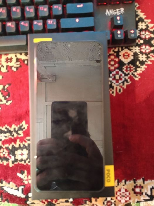 Продам poco f6 на 512 Гб