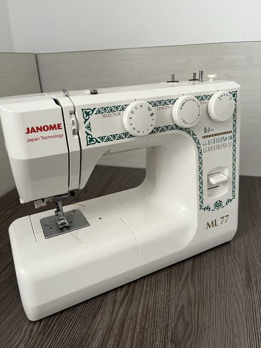 Швейная машина Janome ML 77