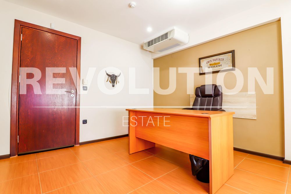 Дава се под наем Офис в Варна, Генералите - 65 кв.м за 400 € - Снимка #4