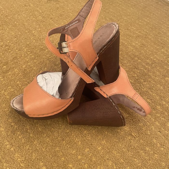 Sandale piele marime 38