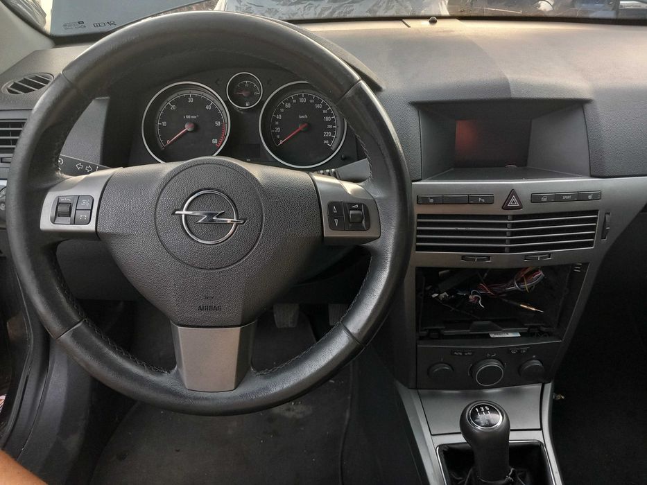 Opel Astra H 1.7cdti -101кс./2006/ - на части