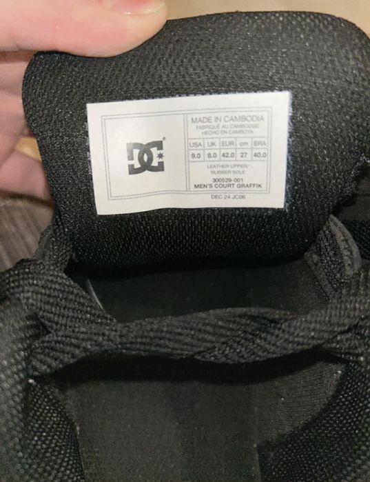 Vand  mărimea 42*universali*