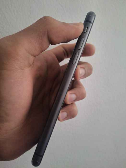 Iphone 11 ,64/81