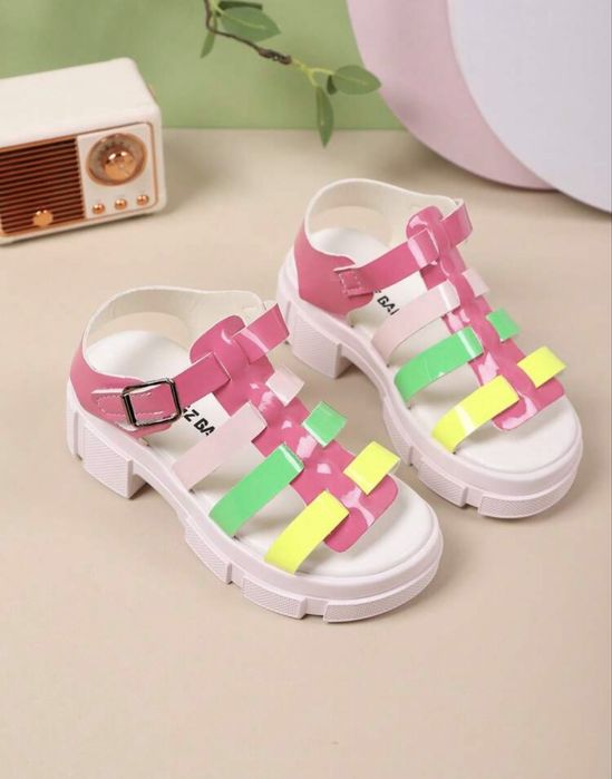 Детски сандали/НОВИ/