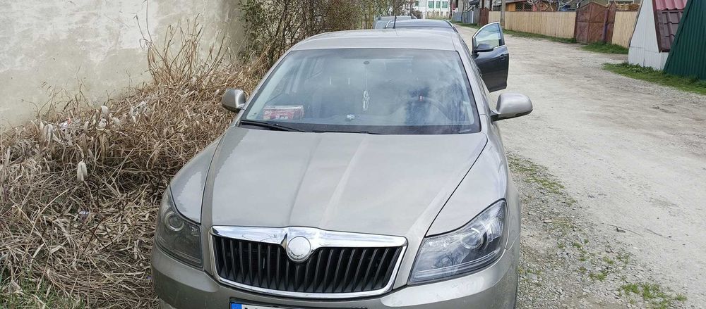 Skoda Octavia 2010 cu motor defect