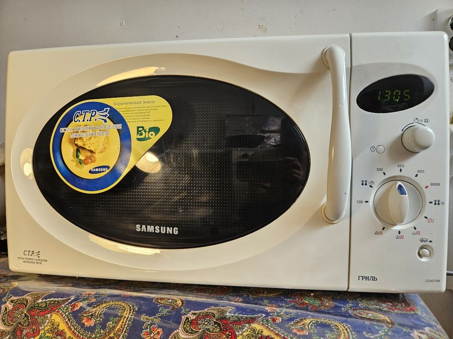 Микроволновка продам