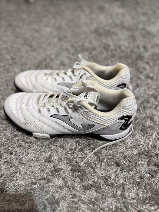 Adidasi fotbal joma sintetic