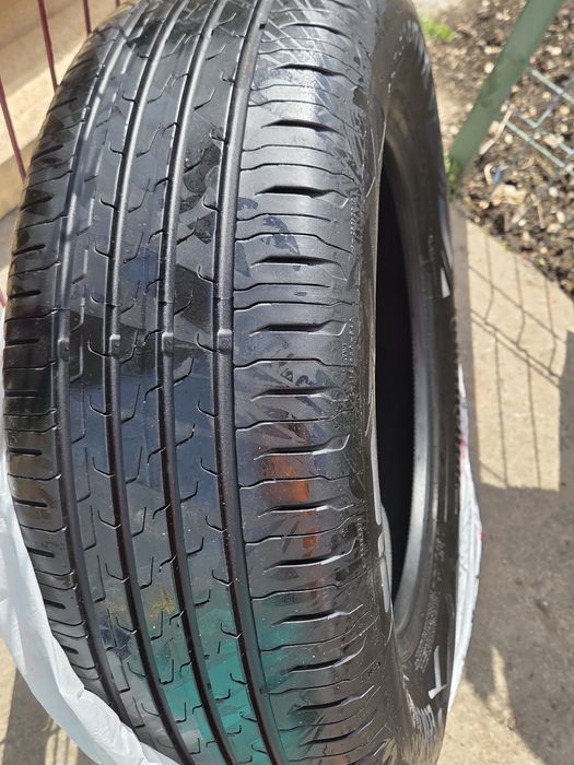 4Anvelope de Vară Continental-ca noi-215/65/R17