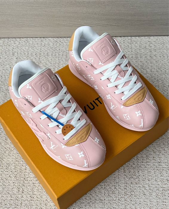 Adidasi Louis Vuitton , calitate premium , pe comanda , noi , 37