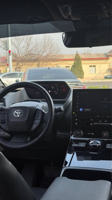 Toyota bz 4 x продаётся