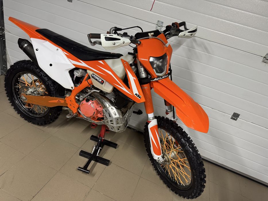 KTM XC-300-2019/Carburație