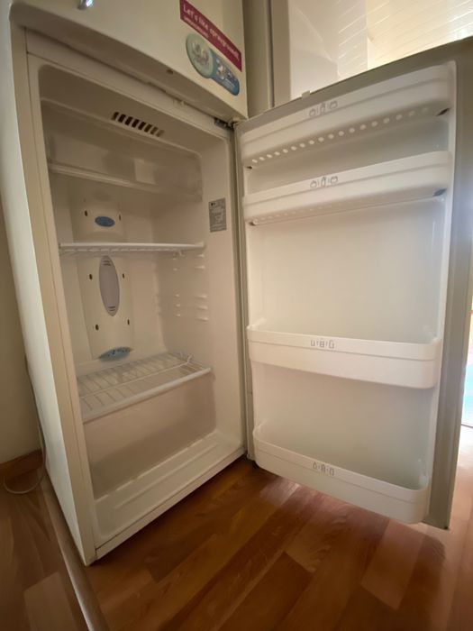 Холодильник LG б/у