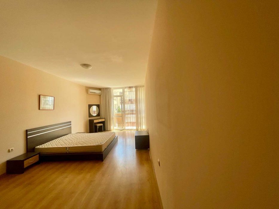 Продава се Двустаен апартамент в Свети Влас - 91 кв.м за 1270 €/кв.м - Снимка #11