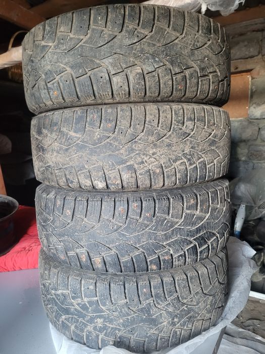 Продам зимние шины