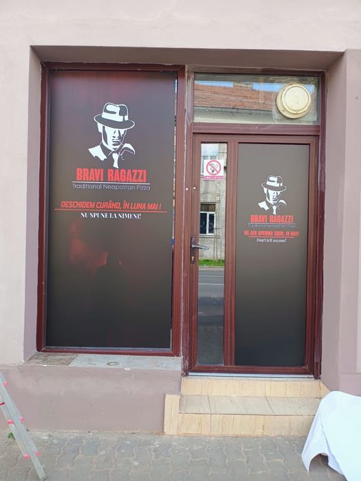 Oferim servicii profesionale de Graphic Design - Prețuri accesibile