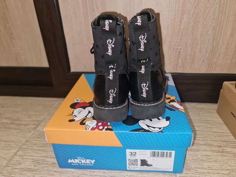 Зимни ботуши Disney