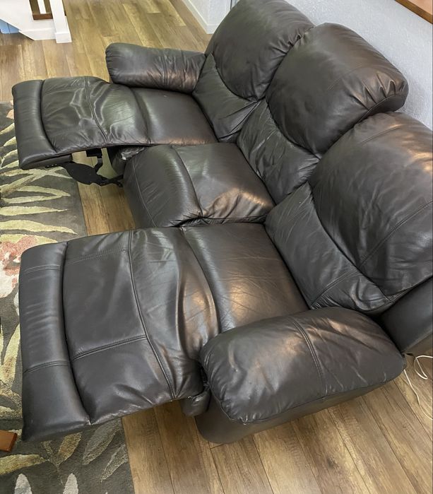 Canapea piele naturala