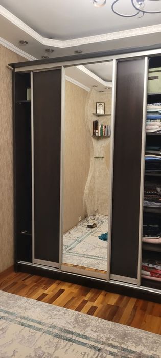 Продается шкаф и диван 3в1