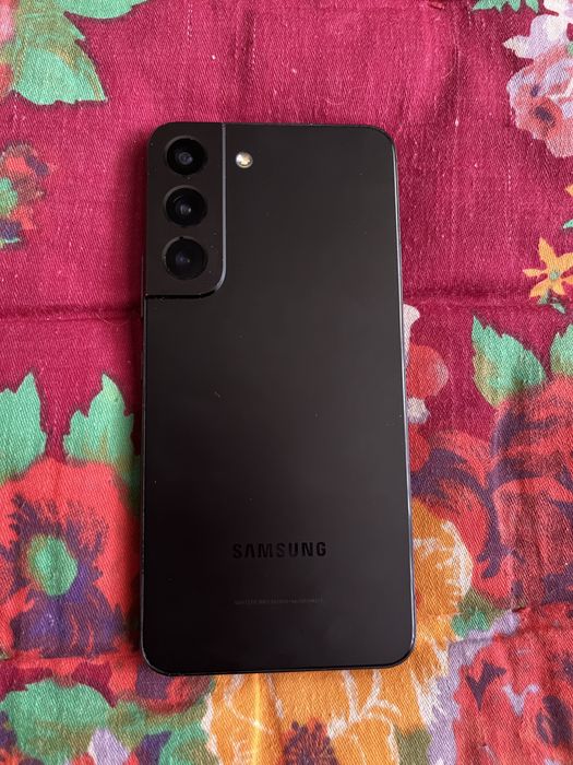 Продается Samsung s22 5G
