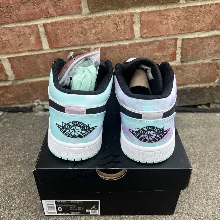 Air Jordan Retro 1 Low SE Tie Dye