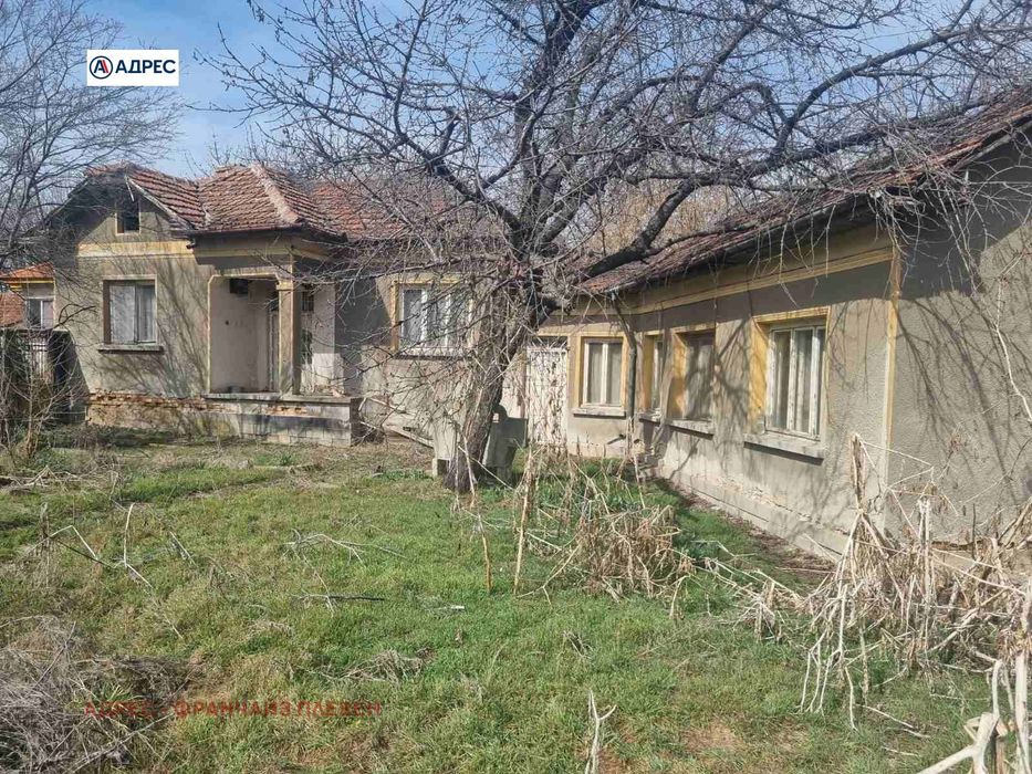 Къща в Плевен, област-гр.Долна Митрополия площ 122 цена 49000