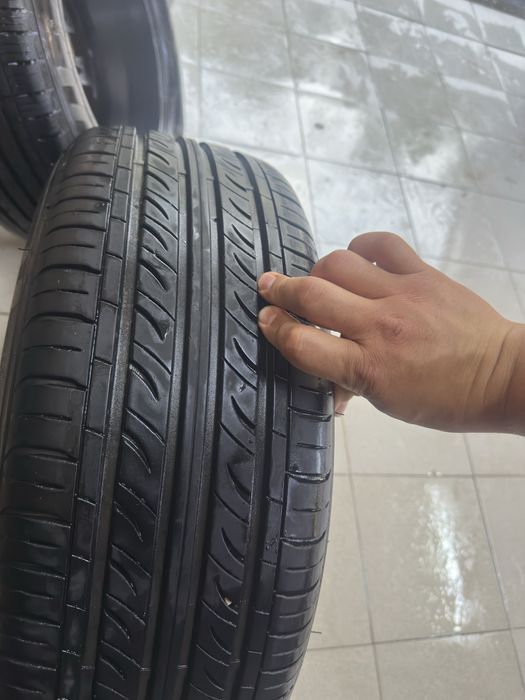 Продам шины состояние как новые