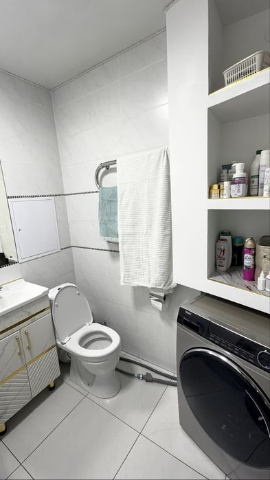 Продам 3 - х комнатую квартиру