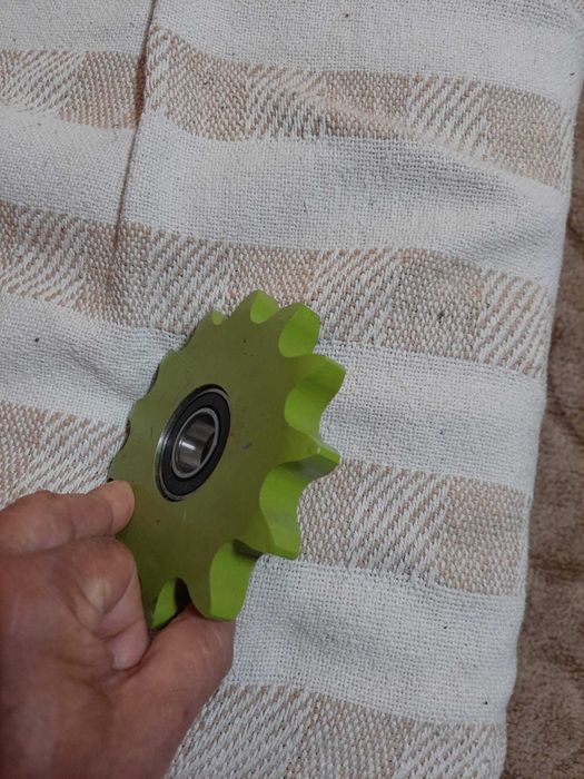 Vand Pinion CLAAS ROLLANT Z 13 dinti