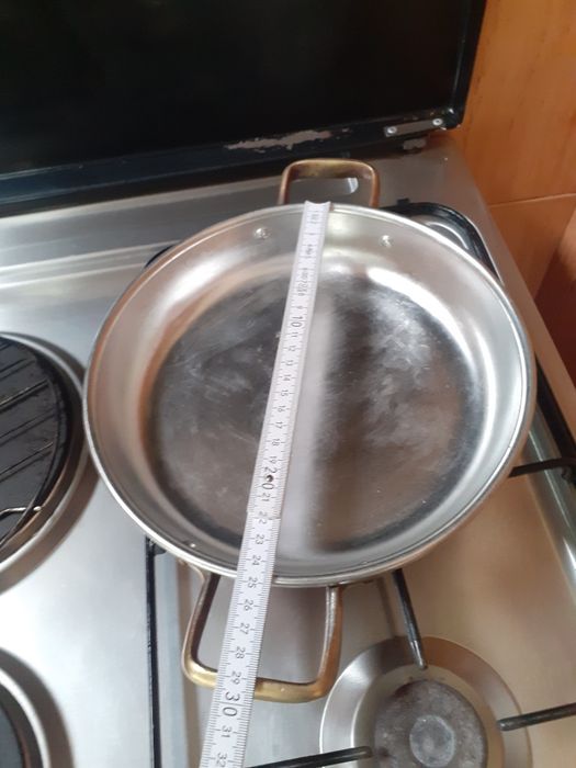 Медни съдове тиган