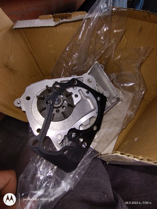 Водна помпа за РЕНО 1.6 16V