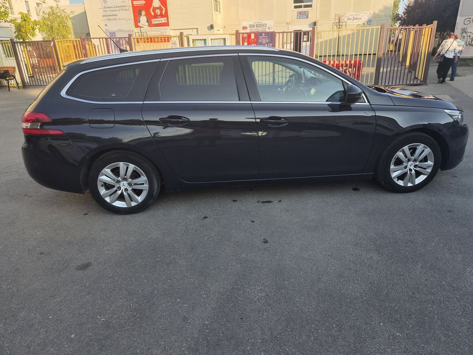 Vand Peugeot 308 / 2017 / 1.6 / Break