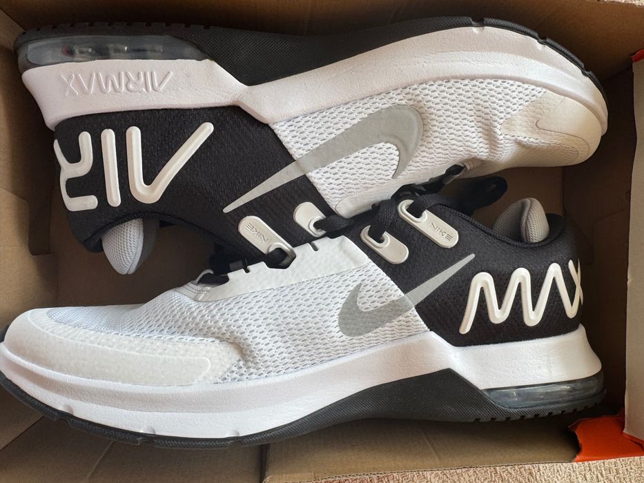Маратонки Nike Air Max alpa trainer 4