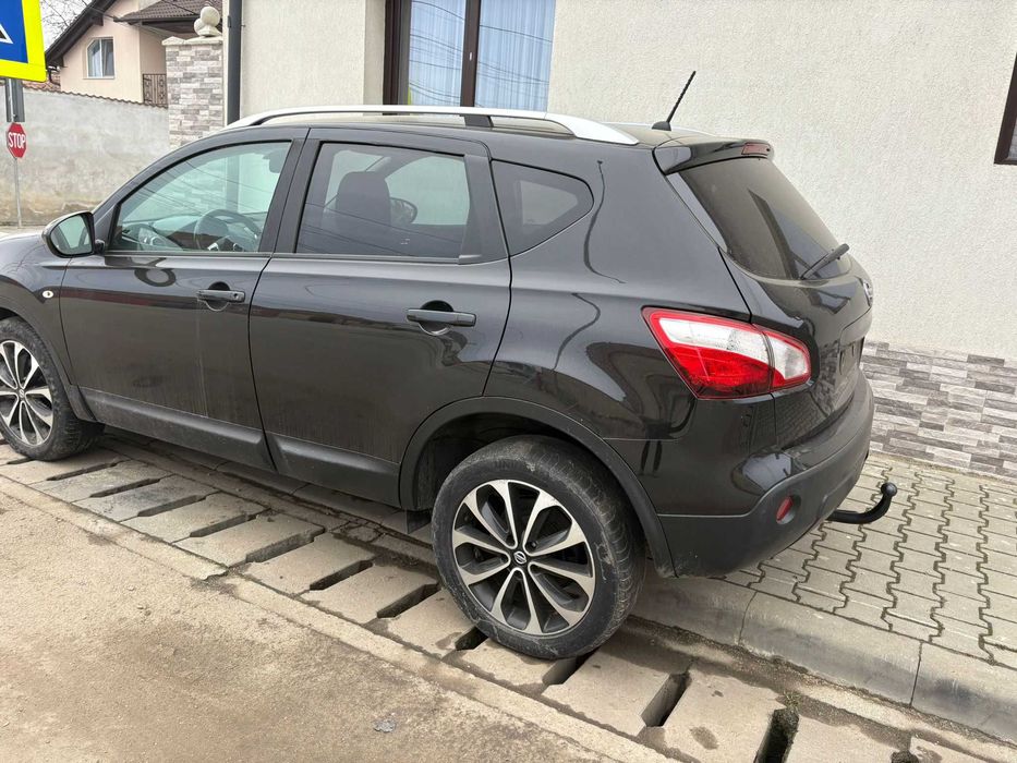 Vand Nisan Qashqai 2012