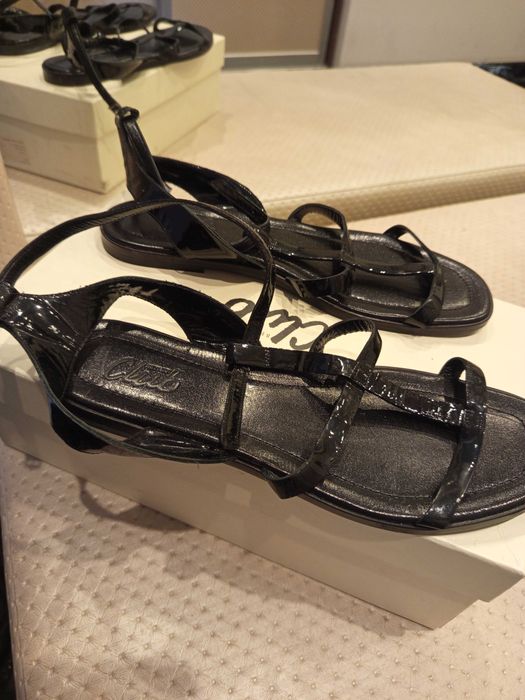 Естествена кожа Massimo Dutti сандали