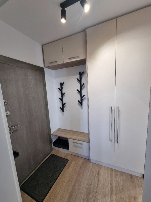 Apartament 3 camere  | 2 băi | Balcon | Parcare | Cartier Tractorul