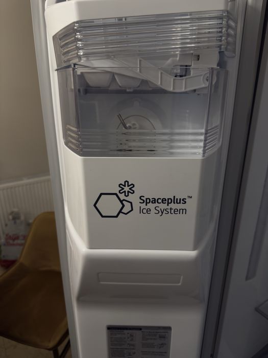 Frigider Side by side LG GSS6676SC No Frost