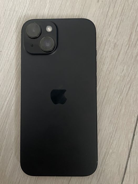iPhone 15 blocat iCloud pentru piese