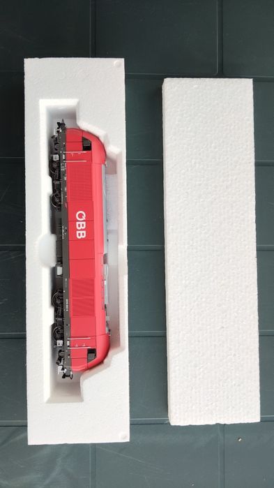 Trenulete electrice locomotive