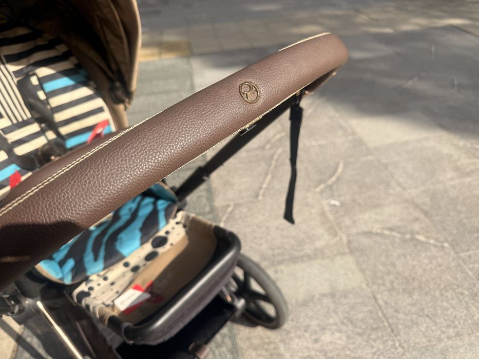 Бебешка количка Cybex Karolina Kurkova