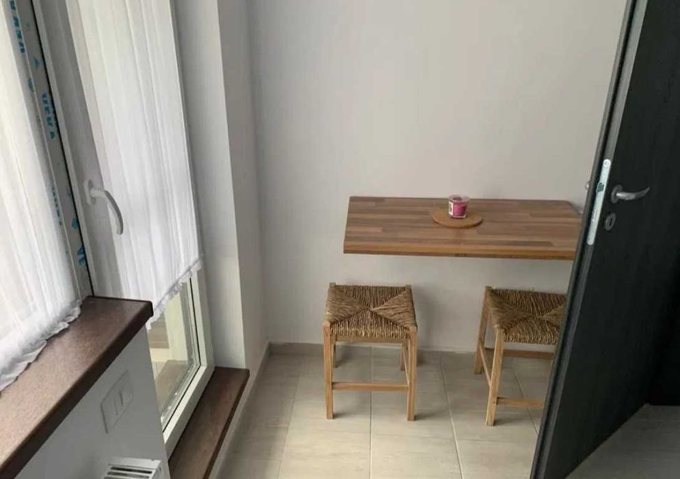 Дава се под наем Едностаен апартамент в Пловдив, Южен - 40 кв.м за 183.6 € - Снимка #2