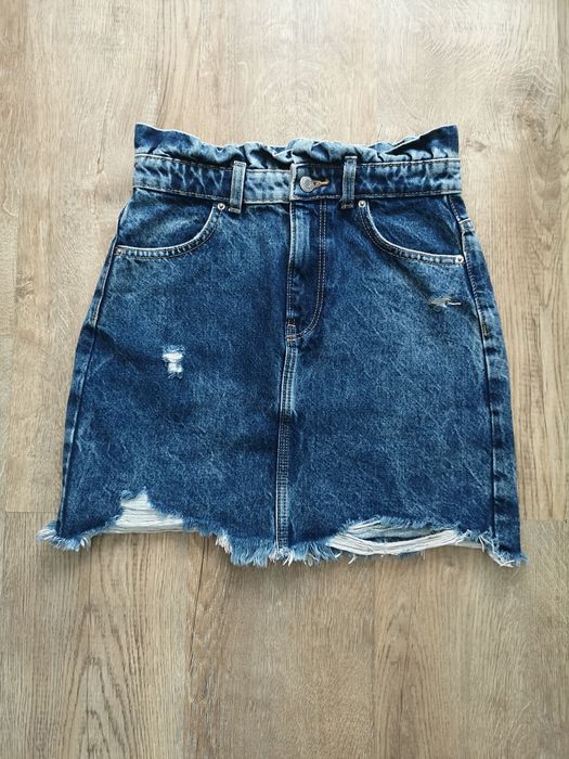 Fustă denim Bershka, mărimea 34.
