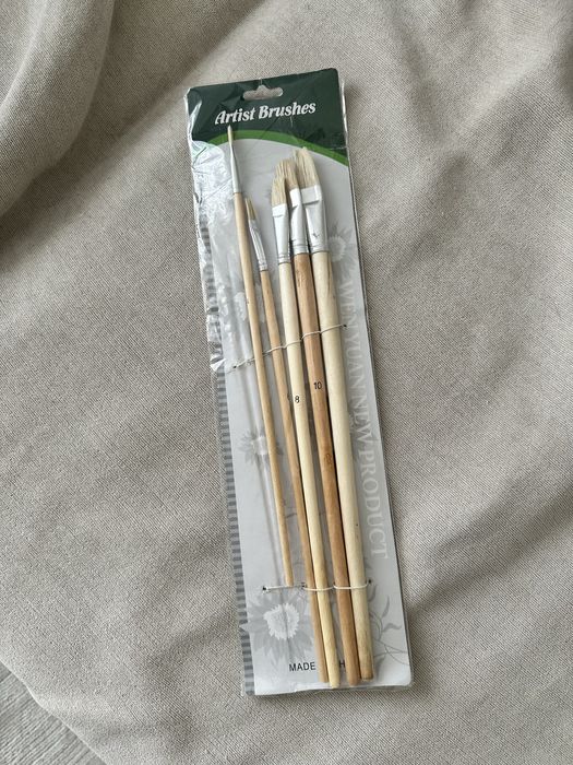 Отдам разное для школьников